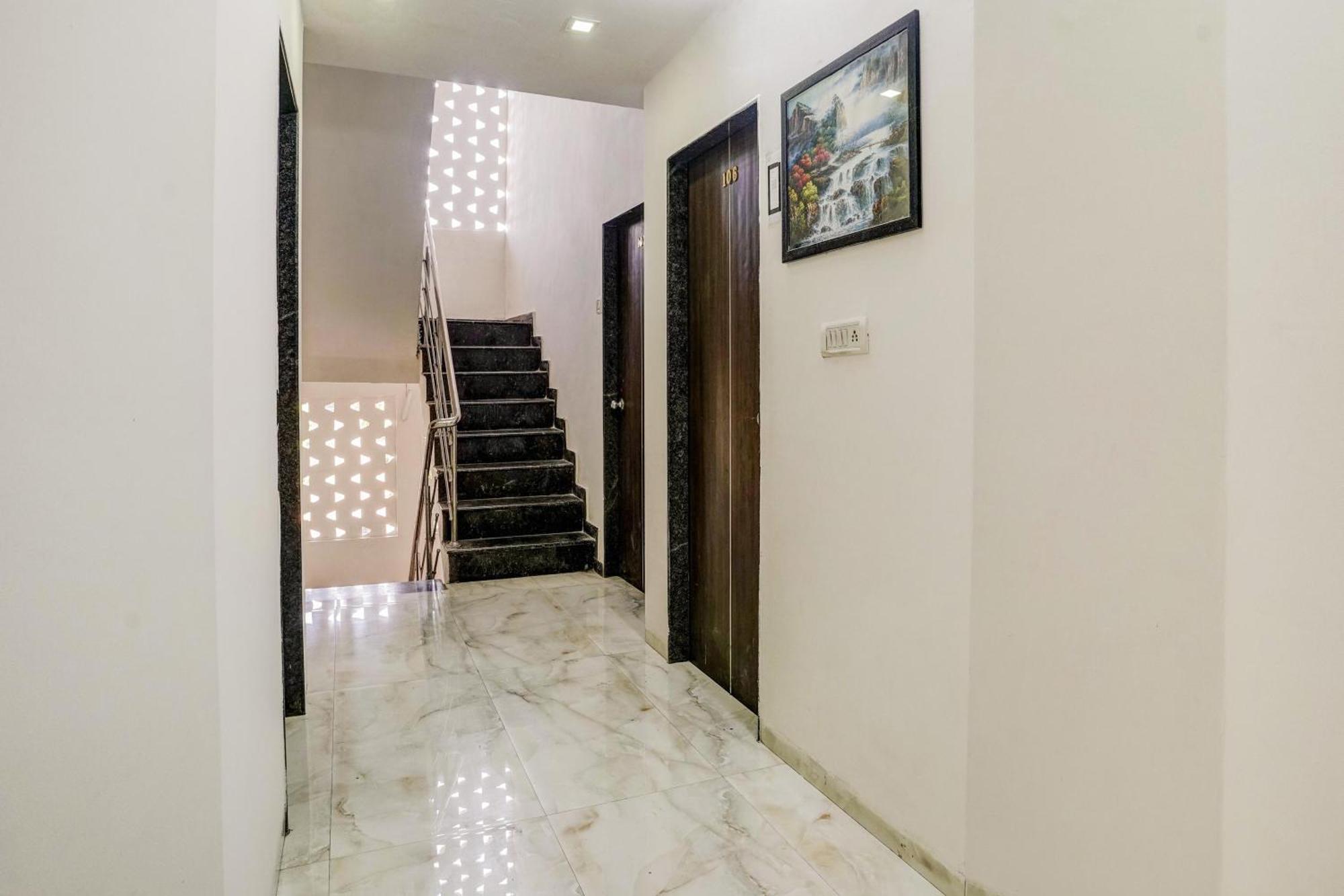 Super Hotel O Nashik Near Vijay Mamta Theatre Formerly Sahara Inn Экстерьер фото