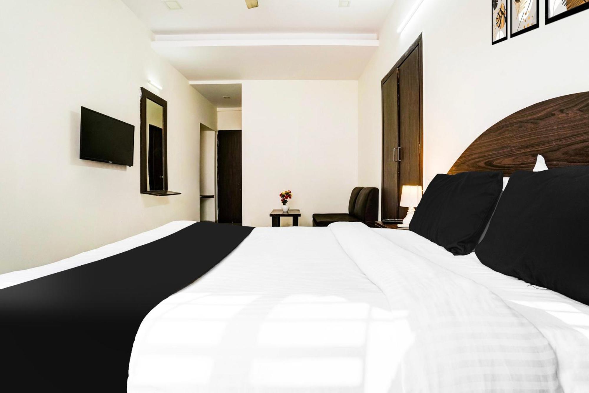 Super Hotel O Nashik Near Vijay Mamta Theatre Formerly Sahara Inn Экстерьер фото